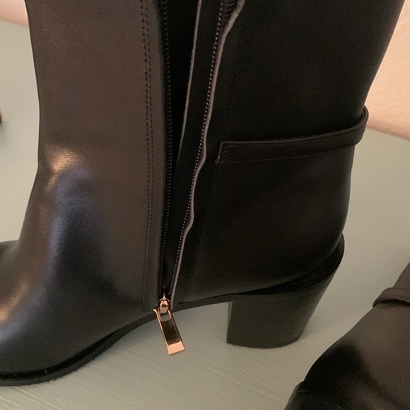Replica Valentino Garavani  leather logo boots - Picture 7 of 15